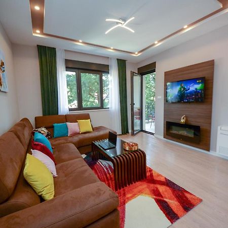 Pine 1 Apartment In The Center Trebinje Luaran gambar