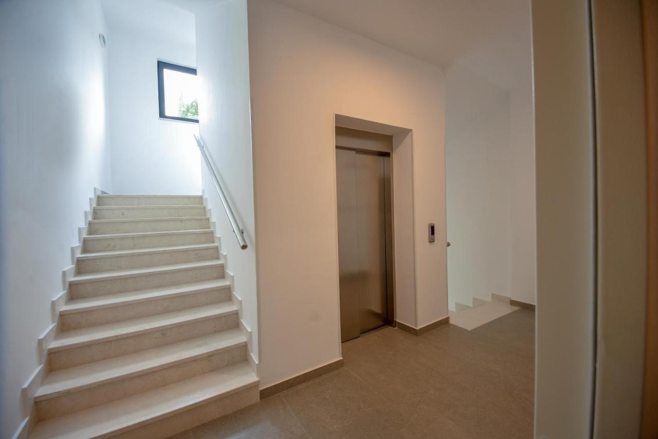 Pine 1 Apartment In The Center Trebinje Luaran gambar